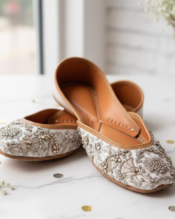 Heavy Ornate with Light Color Jutti